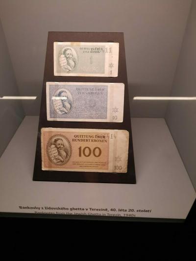 ARMÁDNÍ MUZEUM