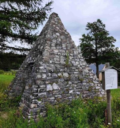 Pyramida