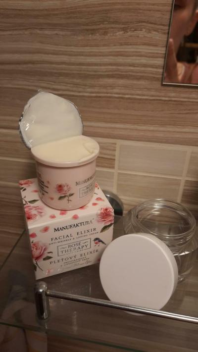 Recenze z kampaně Pocítily testerky změnu po vyzkoušení pleťového elixíru od Manufaktury?