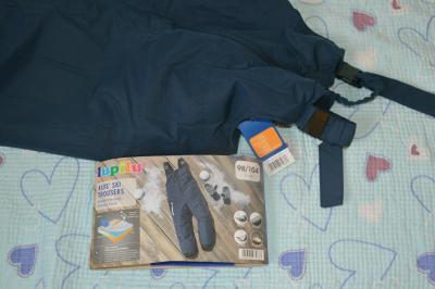 104 110 stř. teplá bunda oteplené kalhoty