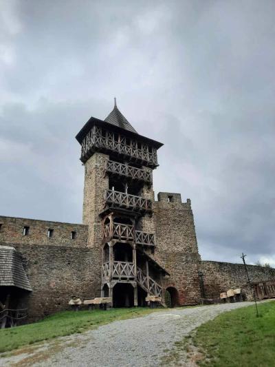 HELFŠTÝN