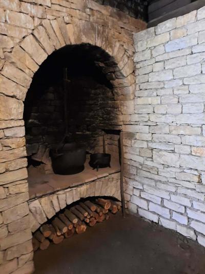 VESELÝ KOPEC