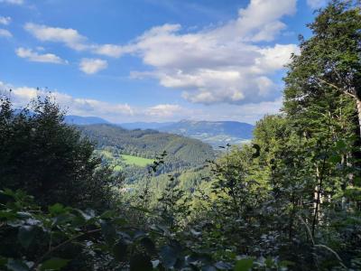 LYSÁ HORÁ