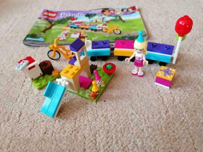 Lego Friends 41111 Vlak na oslavy
