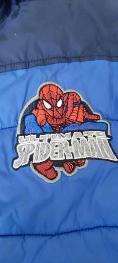 chlapecká zimní bunda spideman, vel. 128 značky C&A.