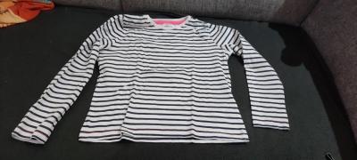 dívčí tričko značky Girls, vel. 122