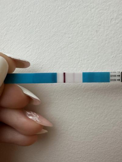 Testování a těhotenský test | Slabý duch 8DPO - vidíte?