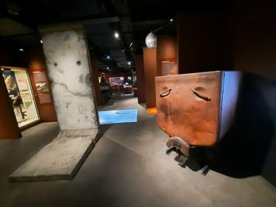 ARMÁDNÍ MUZEUM