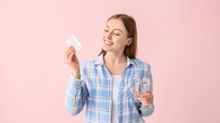 Hormonální antikoncepce: Jaké má (ne)výhody?