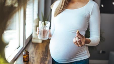 Povolené a zakázané léky v těhotenství