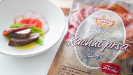 Jak na kachnu do 30 minut? Vyzkoušely jsme Kachní prsa Sous-vide