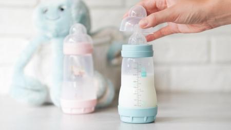 Otestujte antikolikovou lahev MAM a nadobro skoncujte s kolikami
