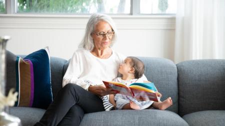 Proč babičky nechtějí hlídat vnoučata? Mají právo na svůj život, koníčky i odpočinek