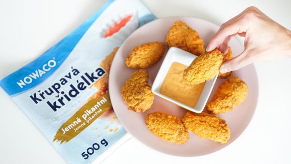 Hanka: Křupavá kuřecí křidélka jsme díky Nowaco vyzkoušeli poprvé, ale určitě ne naposledy!