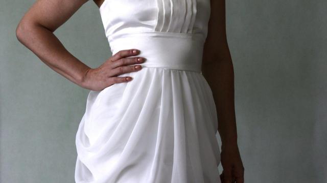 Bílé korzetové šaty - satén a šifon I LOVE LINK vel.32