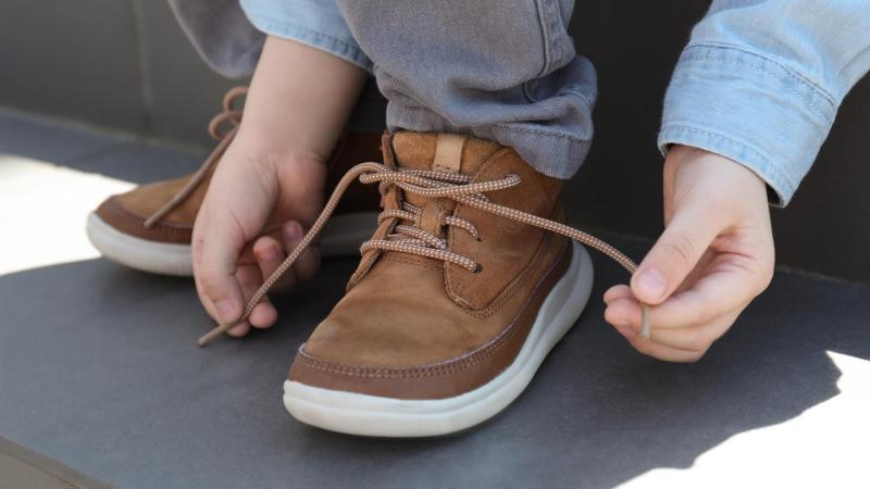 Přemýšlíte nad koupí barefoot bot pro děti?