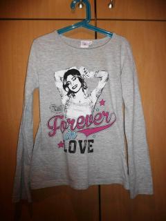 Triko Disney na 8-10l- vel.134/140