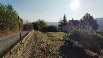 Jaké bydlení - stavíme, bydlíme | Rekonstrukce staré brány, plotu a podezdívky