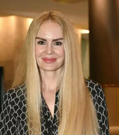 Vše možné | Strašně výrazný permanentní make-up