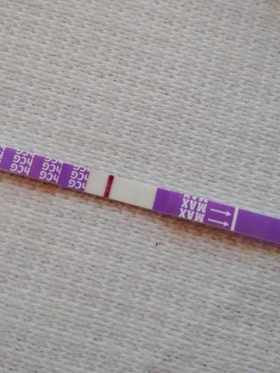 Testování a těhotenský test | Test se slabou čárkou po menstruaci