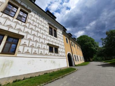 BYSTRÉ
