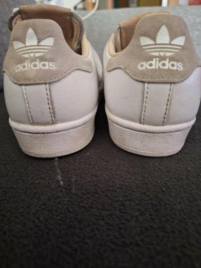 dívčí boty značky Adidas, vel. 36.