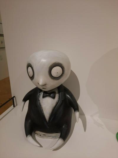TIM BURTON