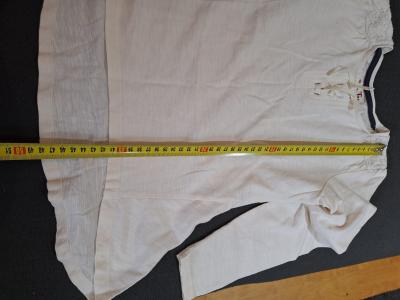 dívčí tričko zn. TU, vel. 8 let(128cm).