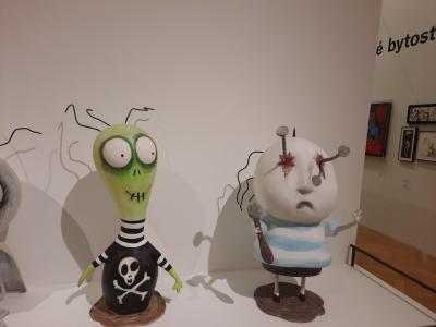 TIM BURTON
