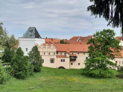 PARDUBICE 2