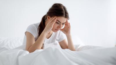 Psychosomatika se zabývá propojením naším psychickým a fyzickým zdravím. Může tak způsobovat psychické problémy.