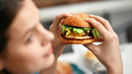 Jaký je váš přístup k fast foodu a nezdravému občerstvení?
