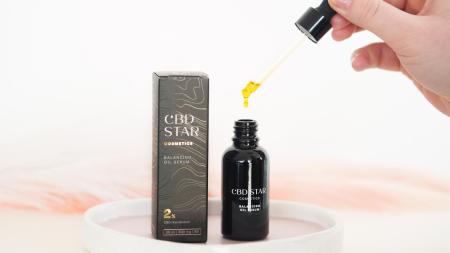 Konopná kosmetika i u vás doma: Vyzkoušejte olejové sérum s obsahem CBD