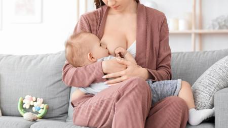 Jak přestat kojit? Základem je odstavovat postupně