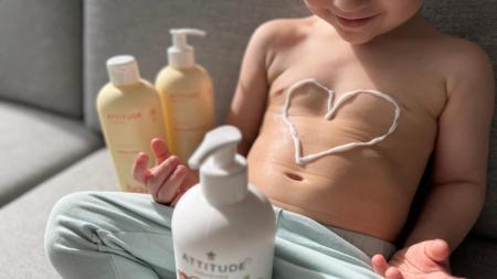 Zázračné borůvky a vůně hrušek: Jak dopadl redakční test dětské kosmetiky ATTITUDE?