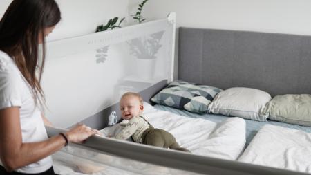 Klidný a bezpečný spánek s dětmi: Otestovali jsme zábrany na postel Monkey Mum