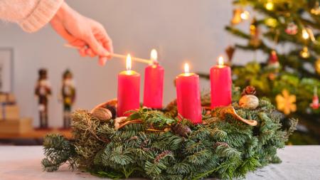 Adventní věnec vyrábíte, nebo kupujete?