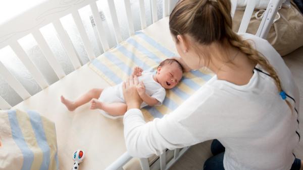 Reflux může být nebezpečný ve spánku nebo při poloze vleže