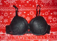 Černá krajková push-up podprsenka Victorias Secret