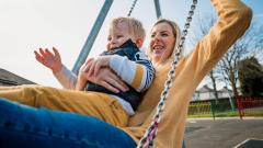 "Mami, budu dnes spát u tety". Syn (4) mě už přestává potřebovat. Co je špatně?