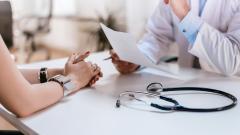 Doktor nad mou oteklou nohou mávl rukou. V nemocnici nad tím kroutili hlavou