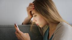Poslala jsem zprávu určenou milenci svému šéfovi. Jeho reakce mě překvapila