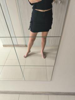 Elegantní i ležérní černá mini sukně velikost 36