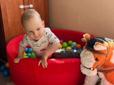 Výchova | Syn, 21 měsíců plácá rodiče i děti, je to jen období?