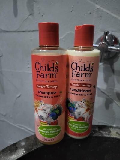 Recenze z kampaně Otestováno: Dětská vlasová péče Childs Farm si získala srdce (i vlásky) malých testerů