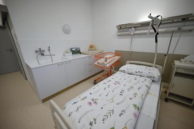 jednoluzkovy nadstandardni pokoj.JPG