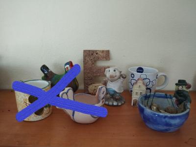 Keramika, porcelán a sklo. Hrnky, vázy, mísy, konvice...