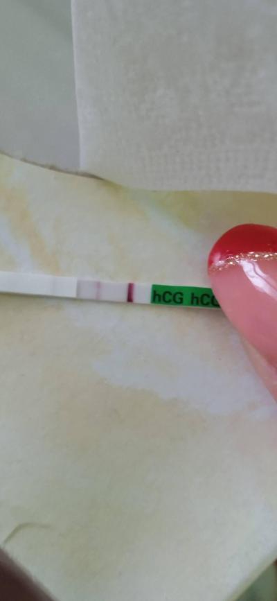 Testování a těhotenský test | 8 den zpoždění