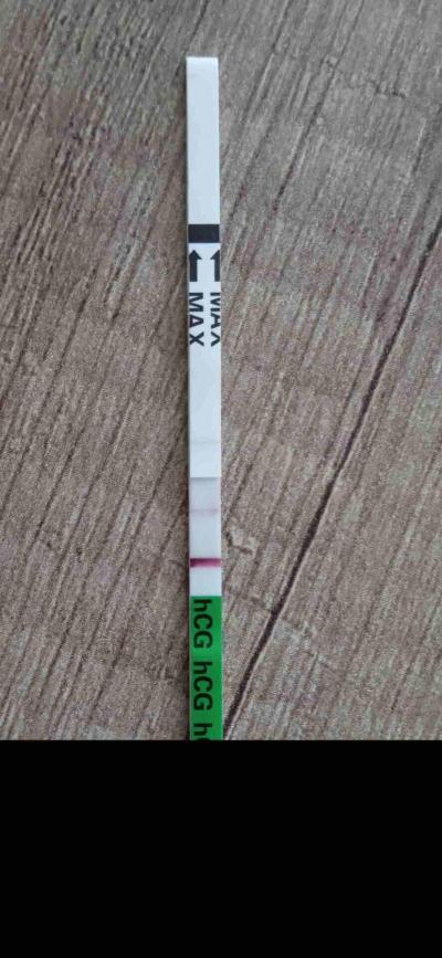 Testování a těhotenský test | 8 den zpoždění
