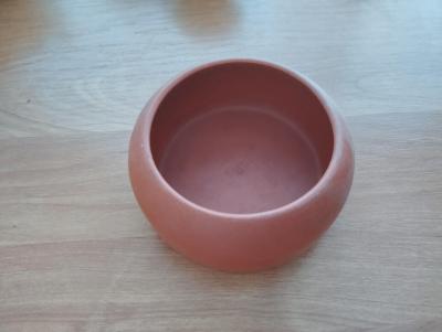 Keramika, porcelán a sklo. Hrnky, vázy, mísy, konvice...